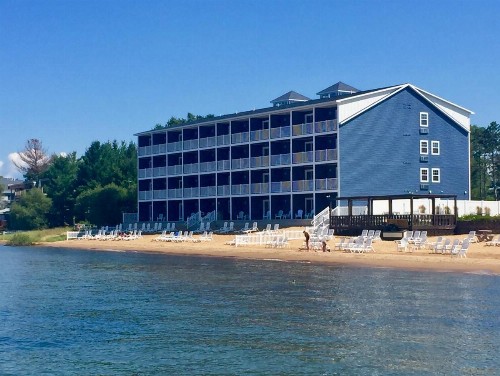 The Baywatch Resort - image 13