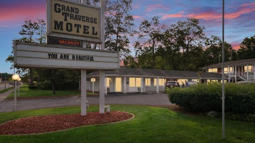 Grand Traverse Motel - image 20