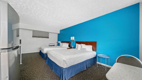 Grand Traverse Motel - image 23