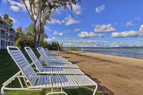 203 North Shore Inn