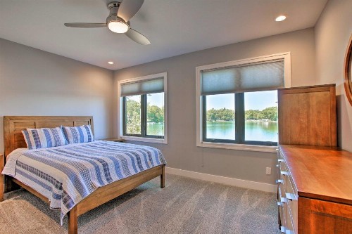 Waterfront Silver Lake Home with Private 40 Dock! - image 6