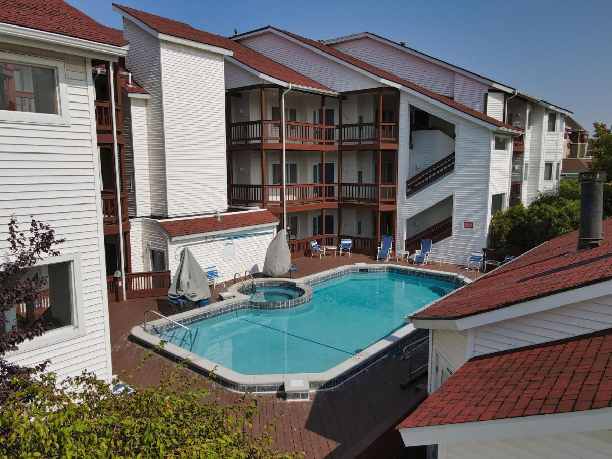 Beach Room 107 - image 4
