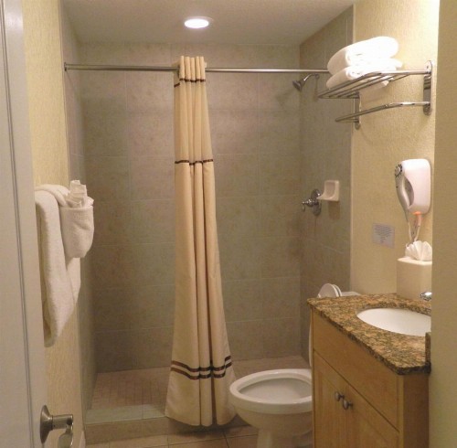 Sunset Vistas Two Bedroom Beachfront Suites - image 21