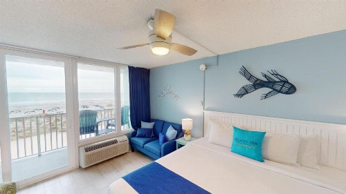Island Inn Beach Resort - image 26