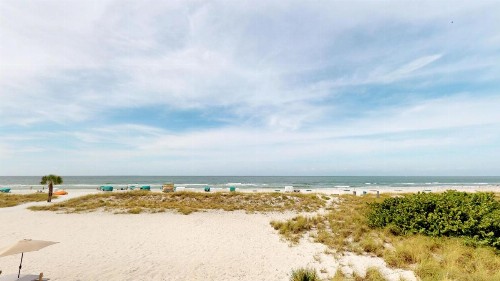 Island Inn Beach Resort - image 47
