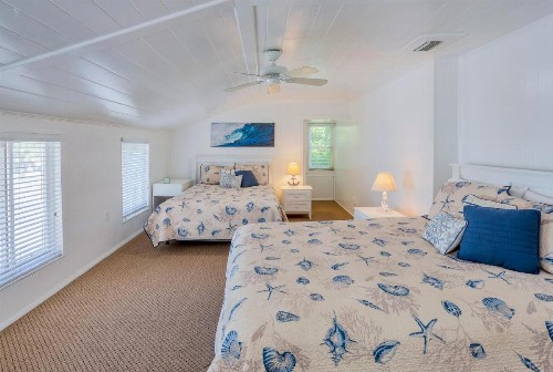 Twins Inn & Apartments - image 41