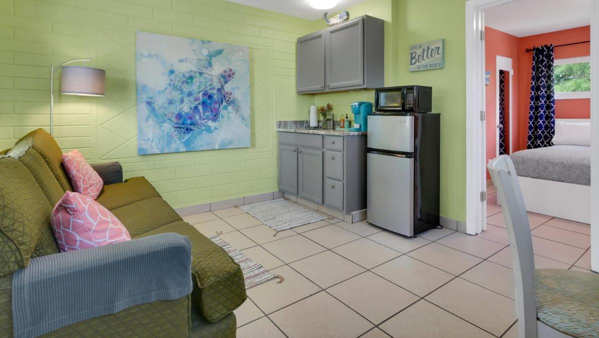 The Beach House - Treasure Island - image 7