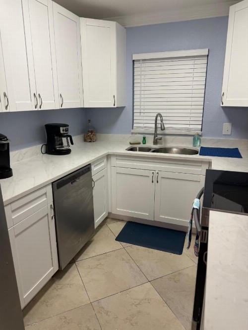 Treasure Island Waterfront Condo - image 13