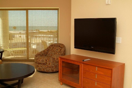 Crystal Palms Beach Resort - No Resort Fees - image 10