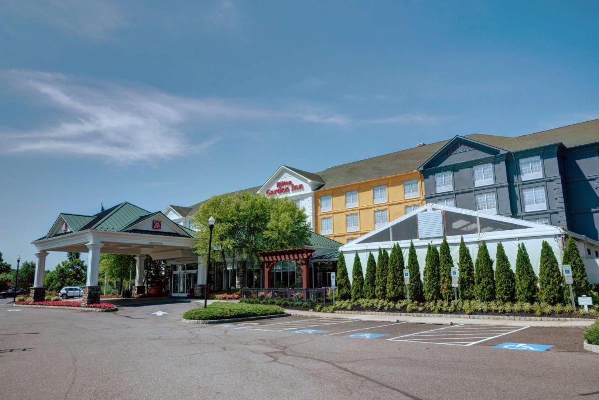 Hilton Garden Inn Hamilton - main image