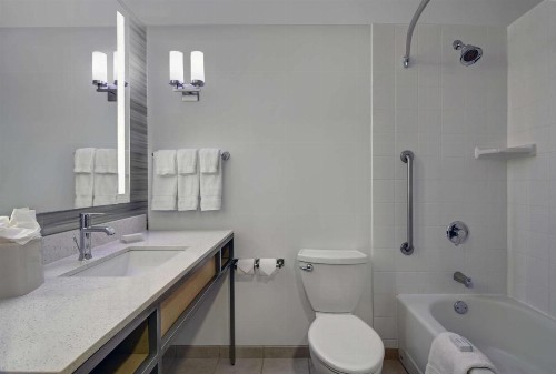 Hilton Garden Inn Hamilton - image 19