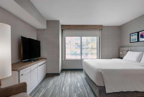 Hilton Garden Inn Hamilton - image 28
