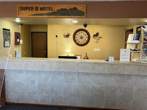 Super 8 by Wyndham Trinidad - image 14