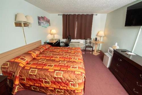 Tower 64 Motel & RV - image 7