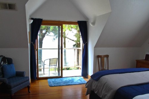 Lost Whale Inn - image 26