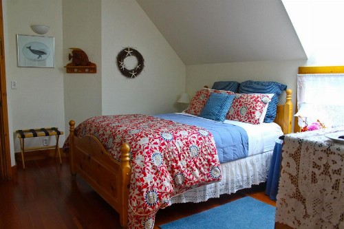 Lost Whale Inn - image 32
