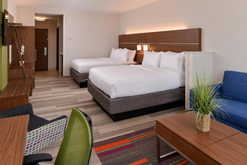 Holiday Inn Express & Suites Trinity an IHG Hotel - image 37