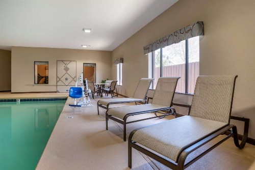 Best Western Troy Inn - image 10