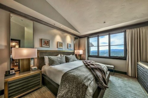 Constellation Residences - image 12