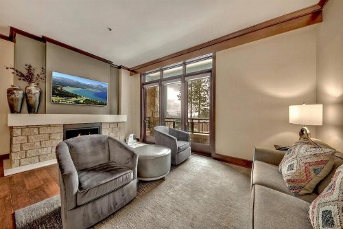 Constellation Residences - image 21