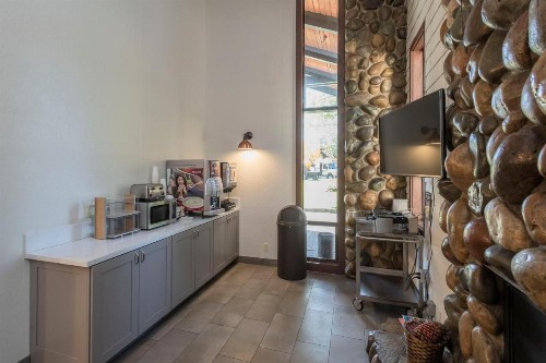 Inn At Truckee - image 11