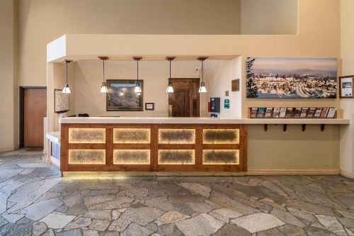 Truckee Donner Lodge - image 22