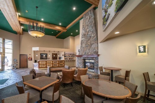 Truckee Donner Lodge - image 31