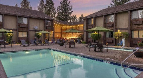 Best Western Plus Truckee-Tahoe Hotel - image 10