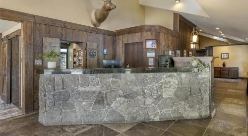 Best Western Plus Truckee-Tahoe Hotel - image 12