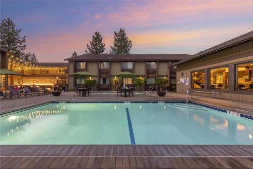 Best Western Plus Truckee-Tahoe Hotel - image 23