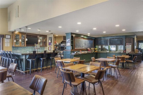 Best Western Plus Truckee-Tahoe Hotel - image 25