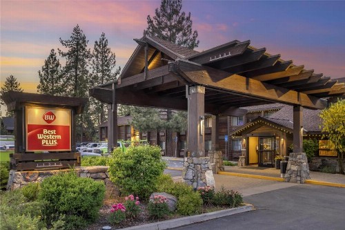 Best Western Plus Truckee-Tahoe Hotel - image 32