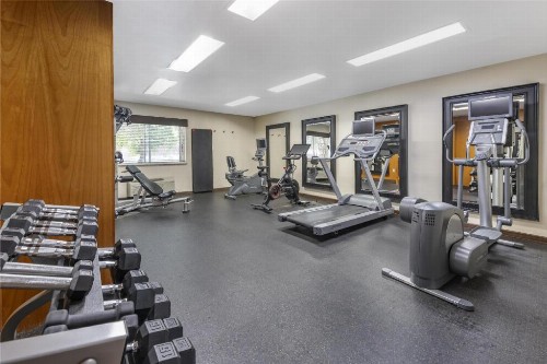 Best Western Plus Truckee-Tahoe Hotel - image 33