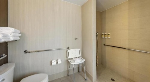 Best Western Plus Truckee-Tahoe Hotel - image 34