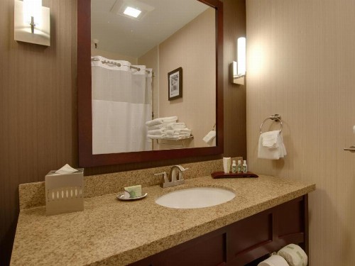 Best Western Plus Truckee-Tahoe Hotel - image 45