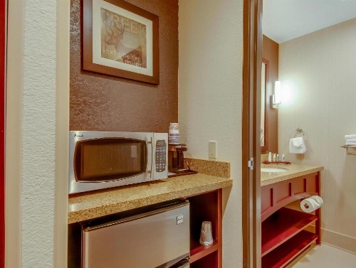 Best Western Plus Truckee-Tahoe Hotel - image 47