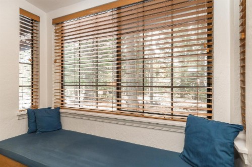 Donner Lake Inn B&B - image 17