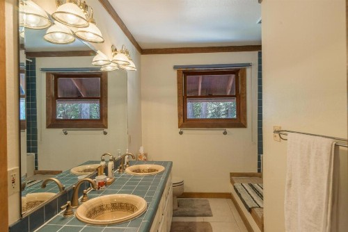 Zurich Den by Tahoe Truckee Vacation Properties - image 10