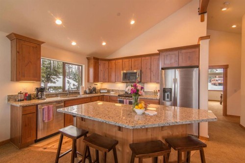 Fickes by Tahoe Truckee Vacation Properties - image 7