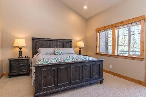 Truckee House - image 3