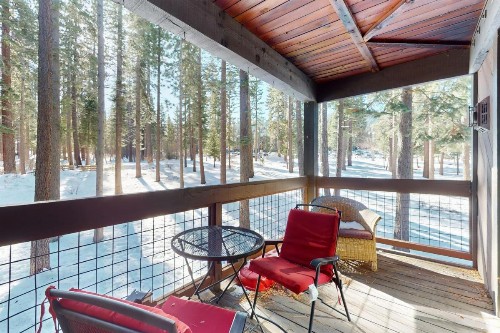 Aspen Grove Hideaway - image 17