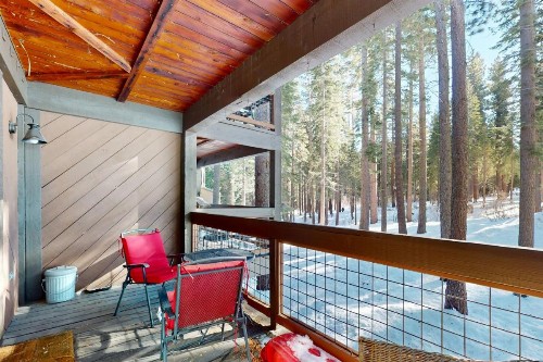 Aspen Grove Hideaway - image 21