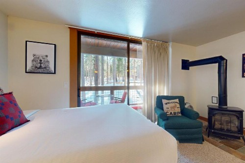 Aspen Grove Hideaway - image 22