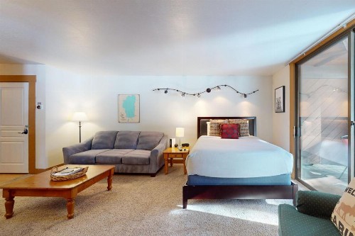 Aspen Grove Hideaway - image 23