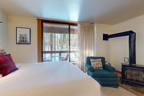 Aspen Grove Hideaway - image 3