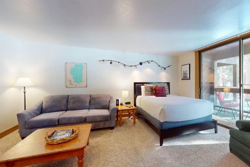 Aspen Grove Hideaway - image 8