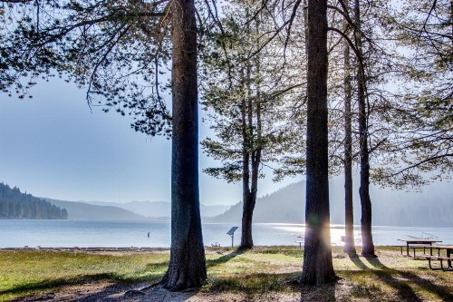 Donner Lake House - image 4