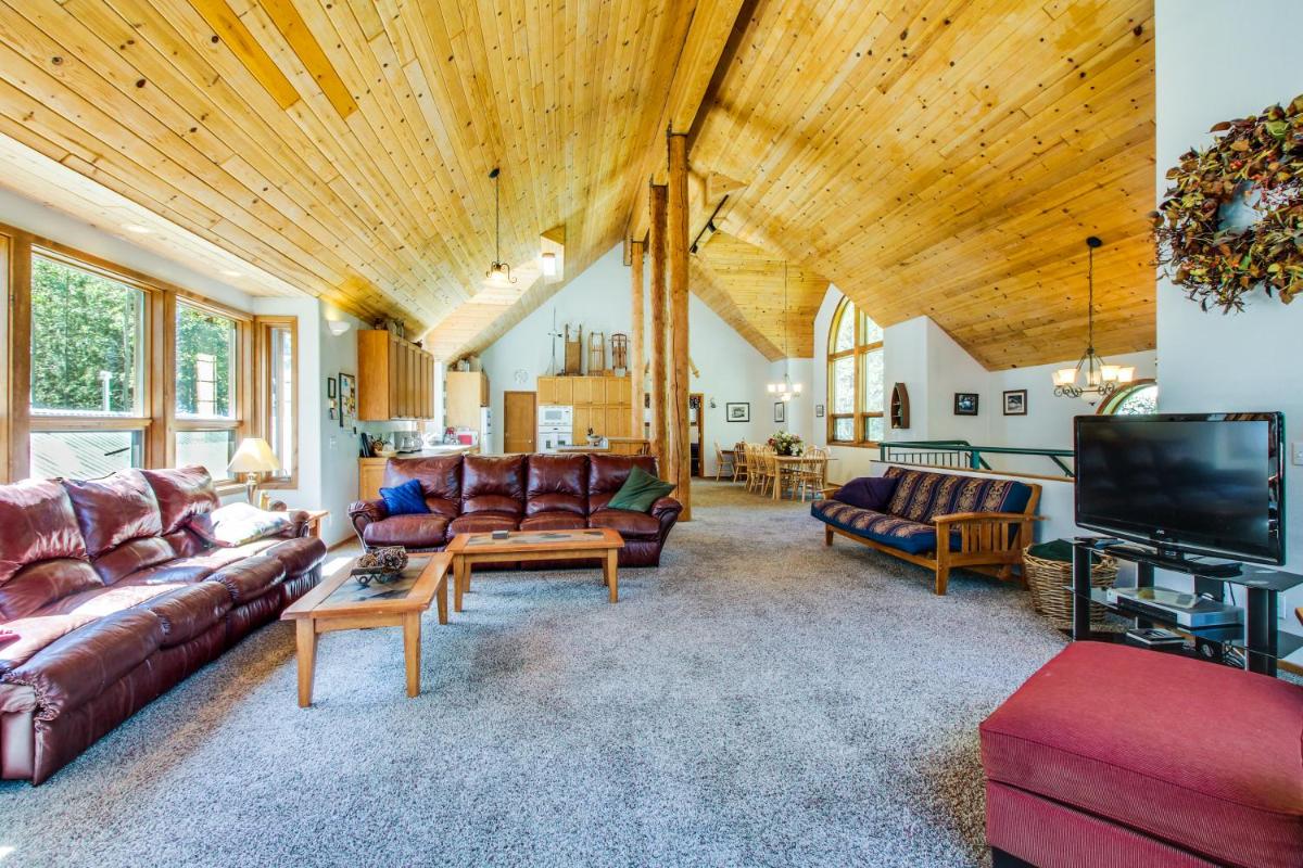 Donner Lake House - image 5