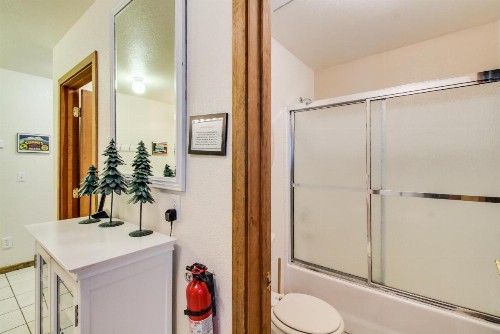 Donner Lake House - image 8