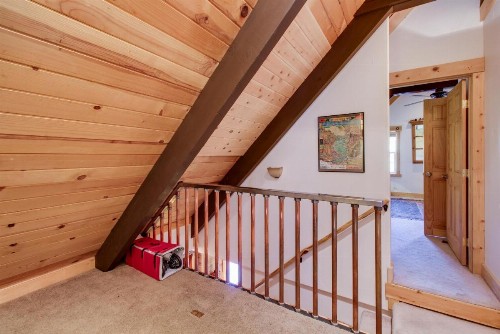Cozy Truckee Getaway - image 3